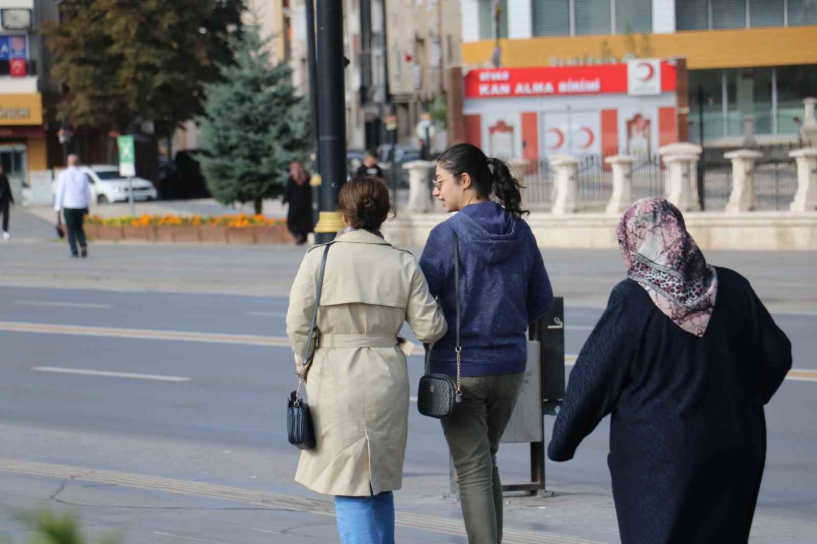 Sivas'ta kış erken geldi, termometreler 3 dereceyi gösterdi