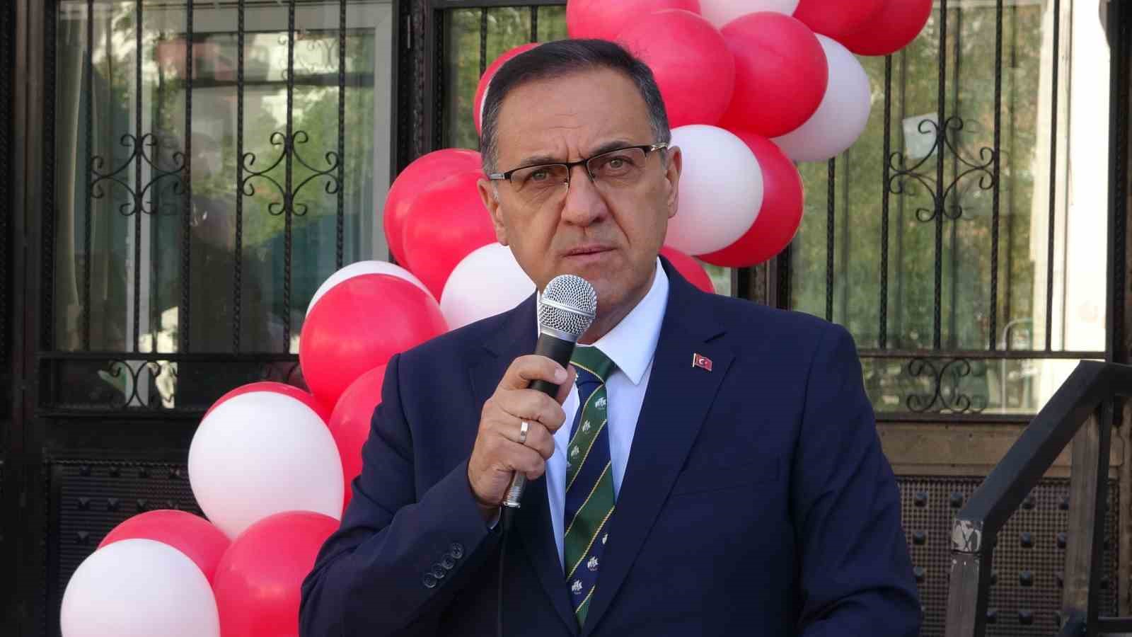 Bing&ouml;l&rsquo;de eğitim-&ouml;ğretim yılının ilk ders zili &ccedil;aldı
