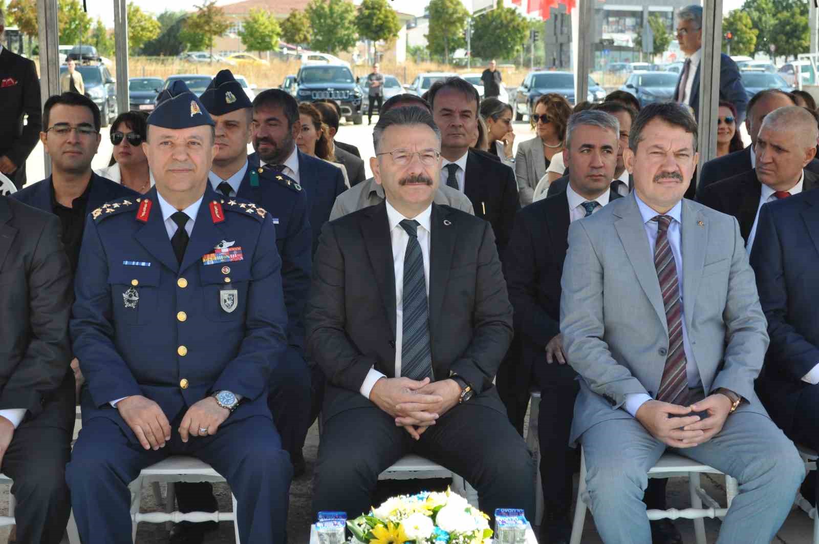 Eskişehir’de öğrenciler okullarına kavuştu