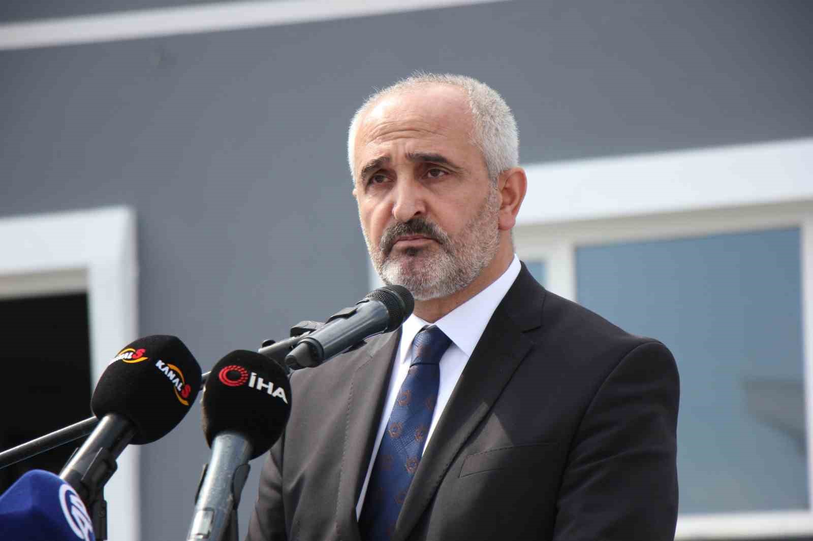 &rsquo;Siber g&uuml;venlik&rsquo; dersi de verilecek meslek lisesi Samsun&rsquo;da eğitime başladı
