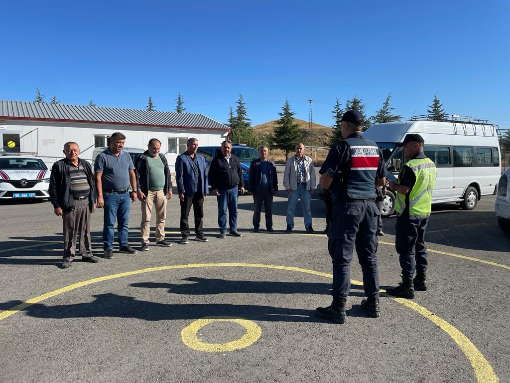 Yozgat’ta okul servis araçlarına denetim
