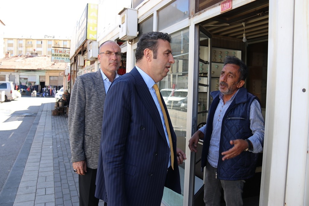 Sivas'a hızlı trenin gelmesine en çok sevinen Sivaslı bıçak ustaları olmuştu