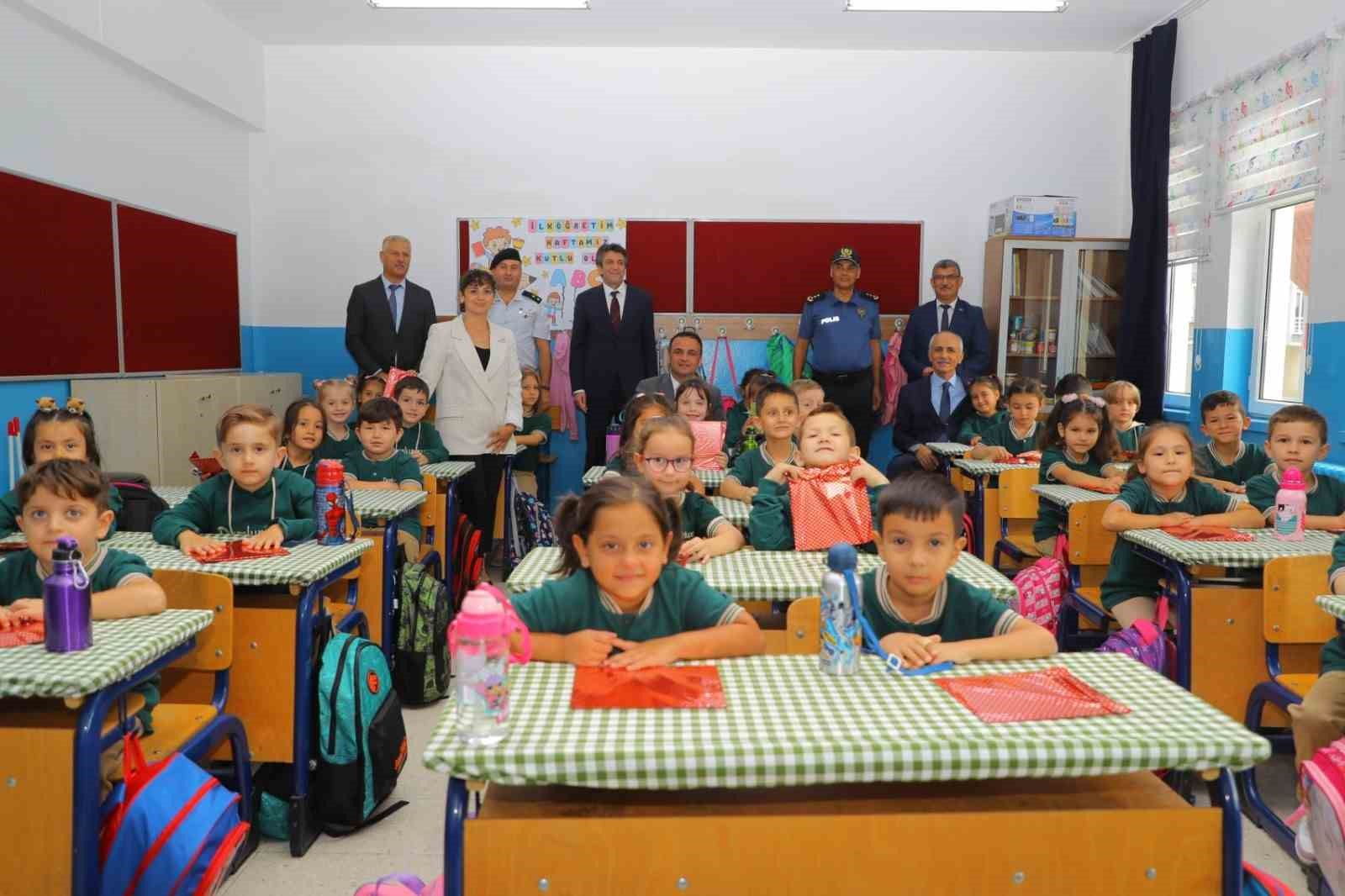 Fatsa&rsquo;da ilk&ouml;ğretim haftası kutlandı
