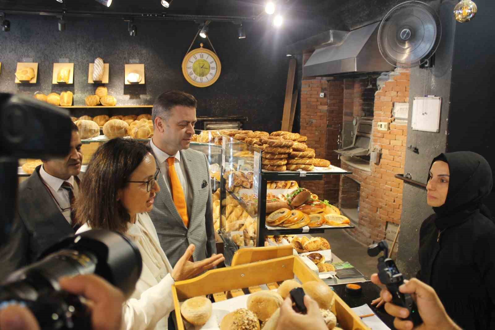 Vali Kaya, okul çevrelerinde kuş uçurtmayacak