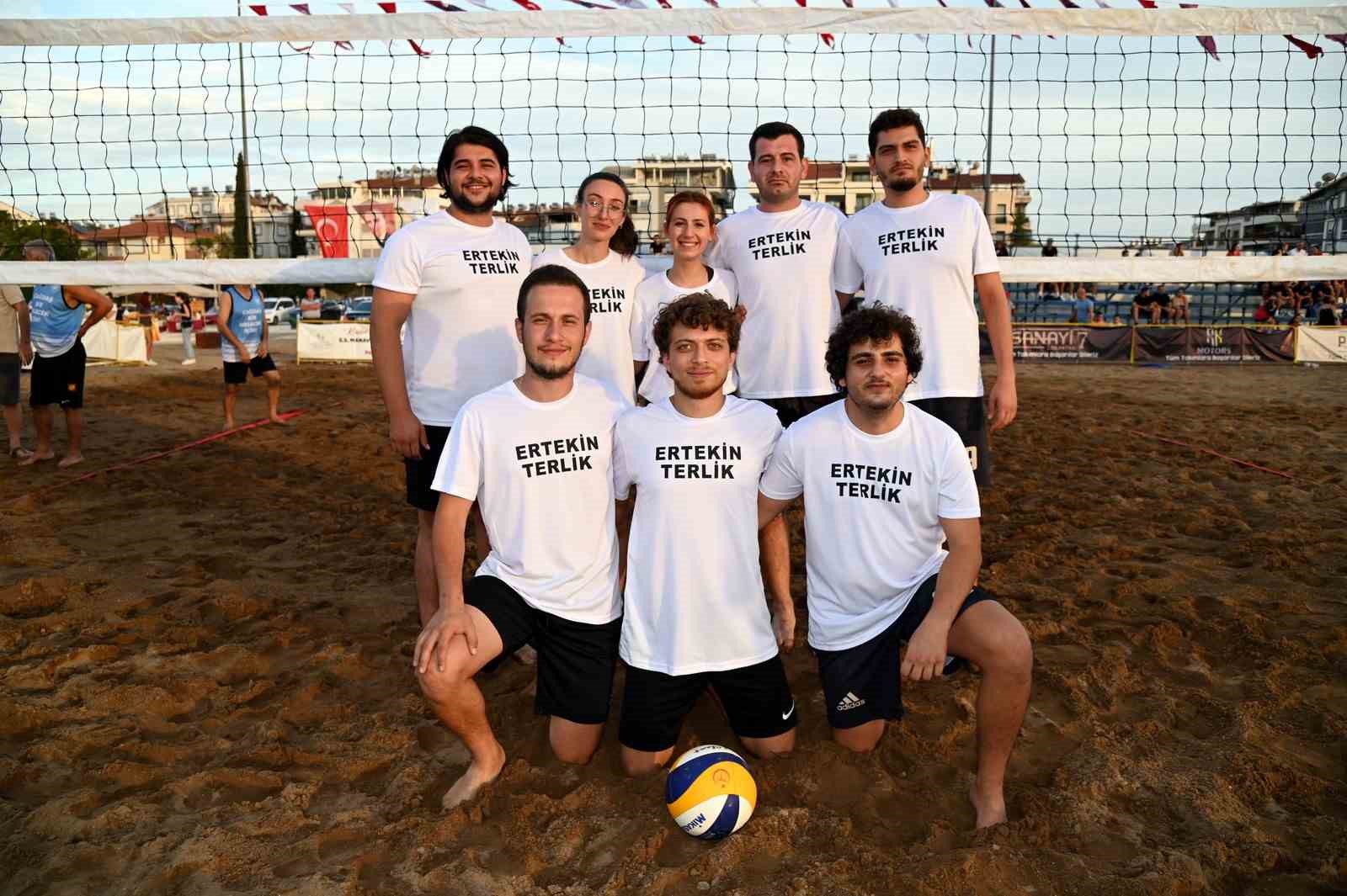 Manavgat’ta plaj voleybolu heyecanı başladı