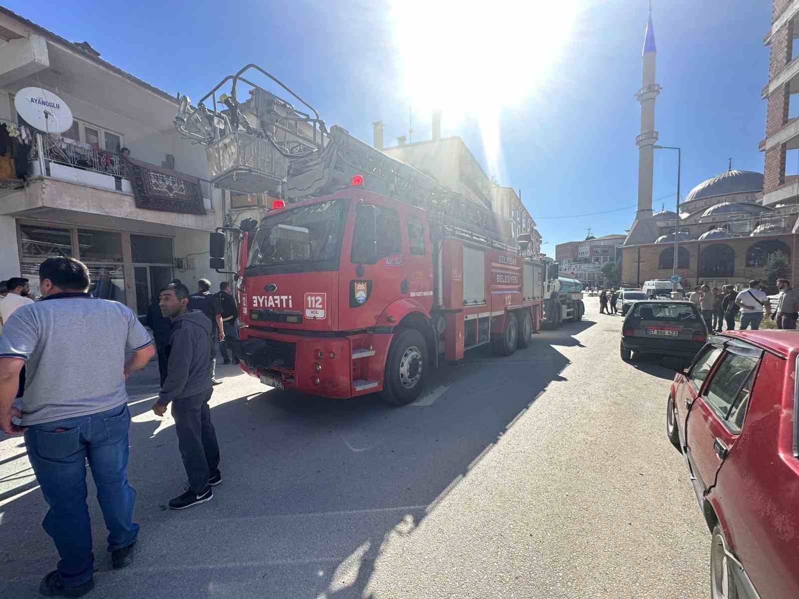 Burdur’da iş yerinde çıkan yangın maddi hasara neden oldu