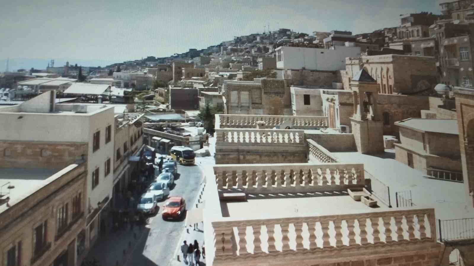 Araştırmacı Yazar Şimdi: "Mardin Artuklular ile başlar"