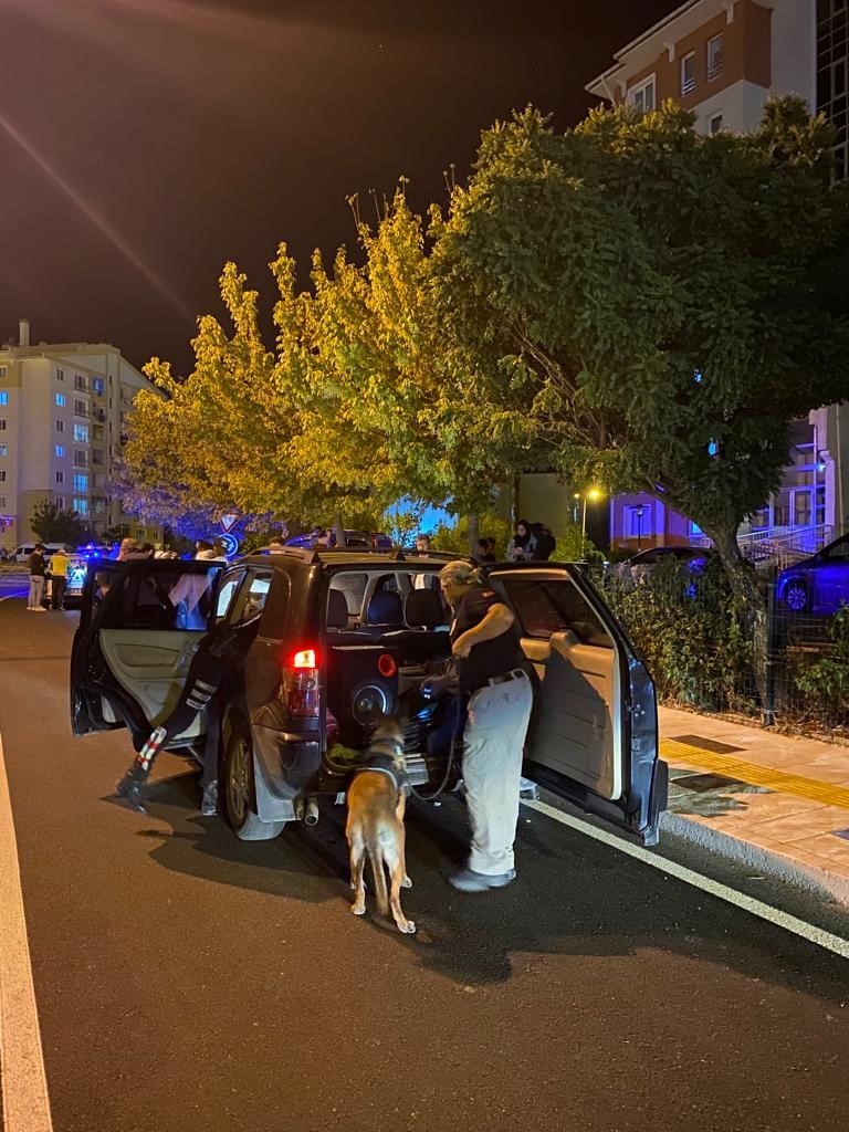 Edirne Emniyet M&uuml;d&uuml;r&uuml;&rsquo;nden şok uygulama
