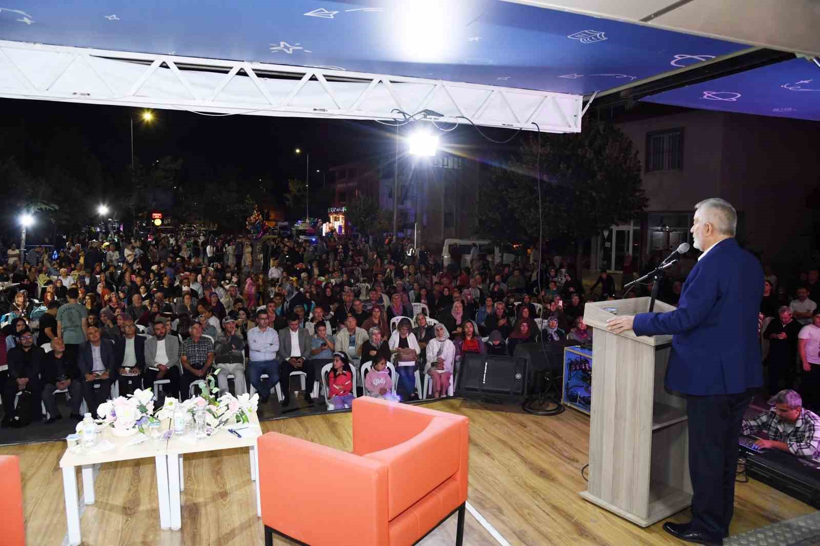 Başkan Başdeğirmen&rsquo;e mahalle ziyaretinde coşkulu karşılama
