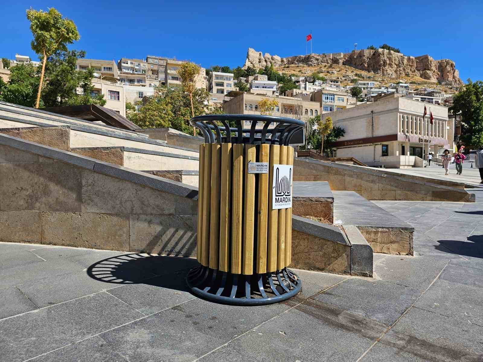 Mardin B&uuml;y&uuml;kşehir Belediyesinden temizlik seferberliği
