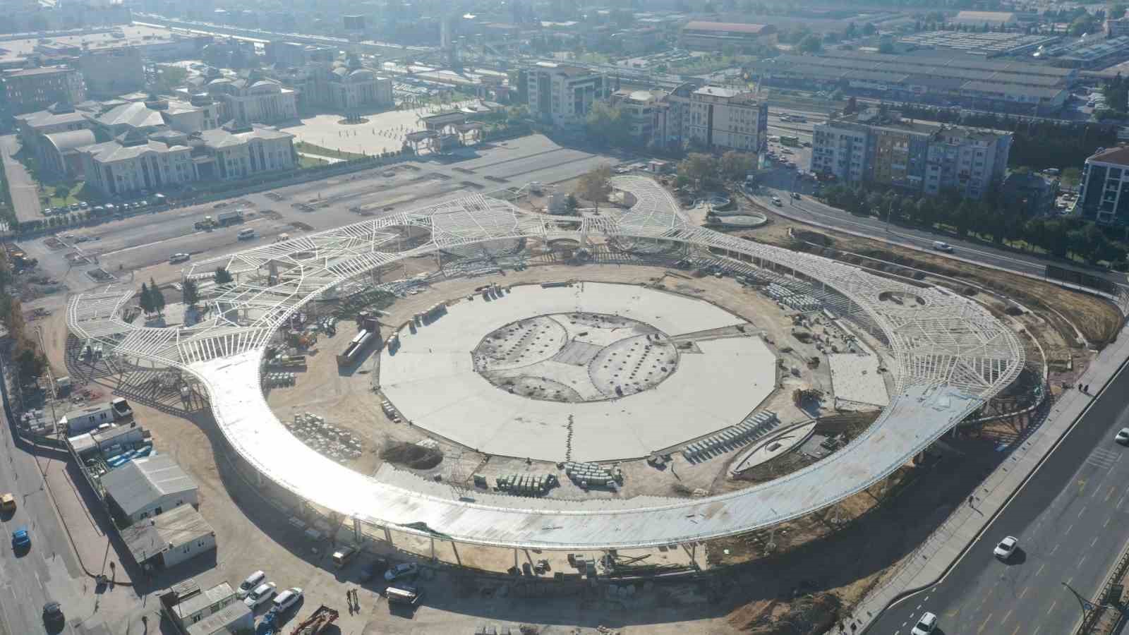 Milli İrade Meydanı&rsquo;ndaki otoparkta sona doğru
