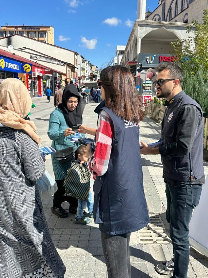 Ağrı&rsquo;da okul &ccedil;evreleri ve siber g&uuml;venlik denetimi
