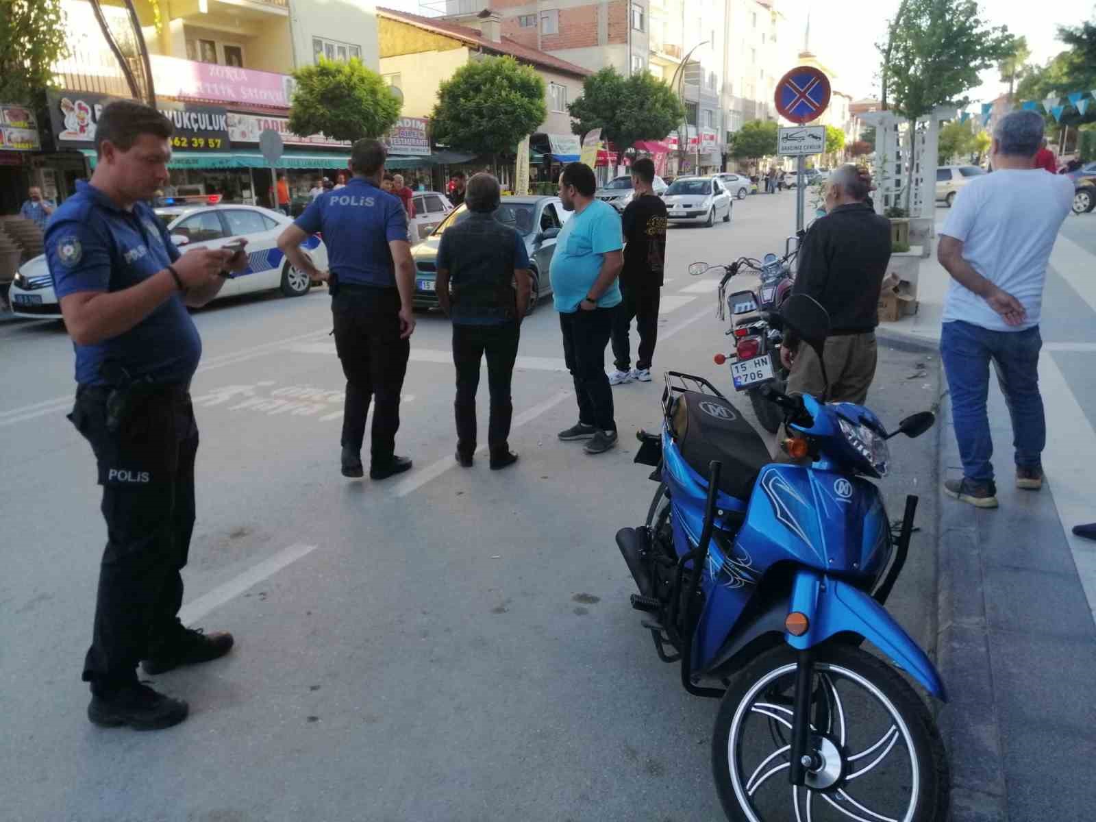 Burdur’da motosikletin çarptığı çocuk yaralandı