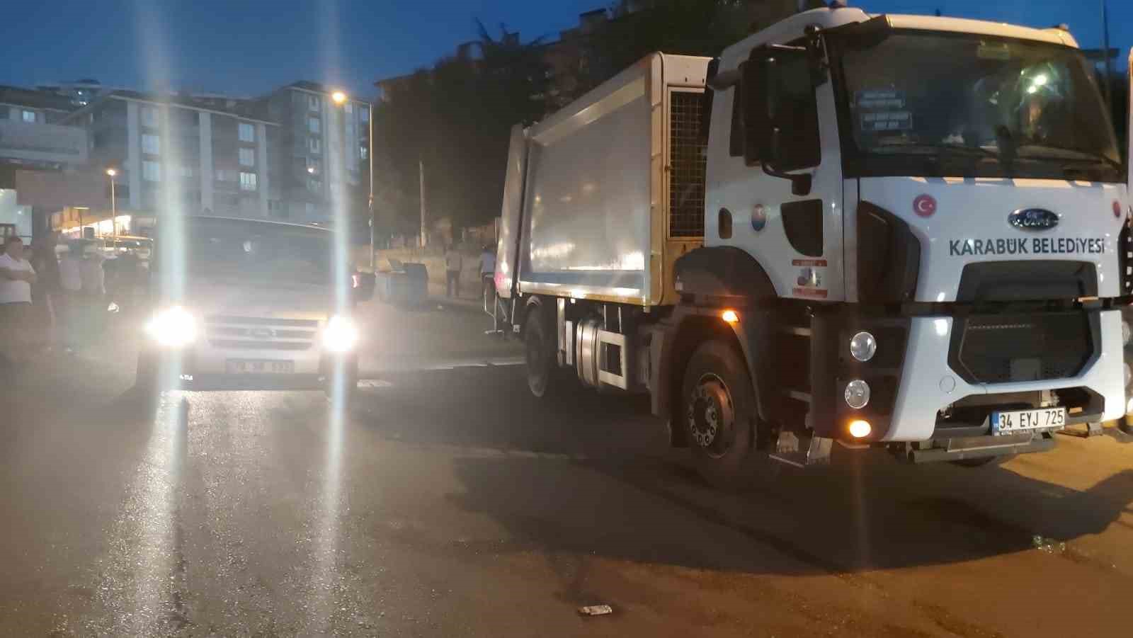 Çöp kamyonunun yaşlı adamı ezdiği o anlar güvenlik kamerasına yansıdı