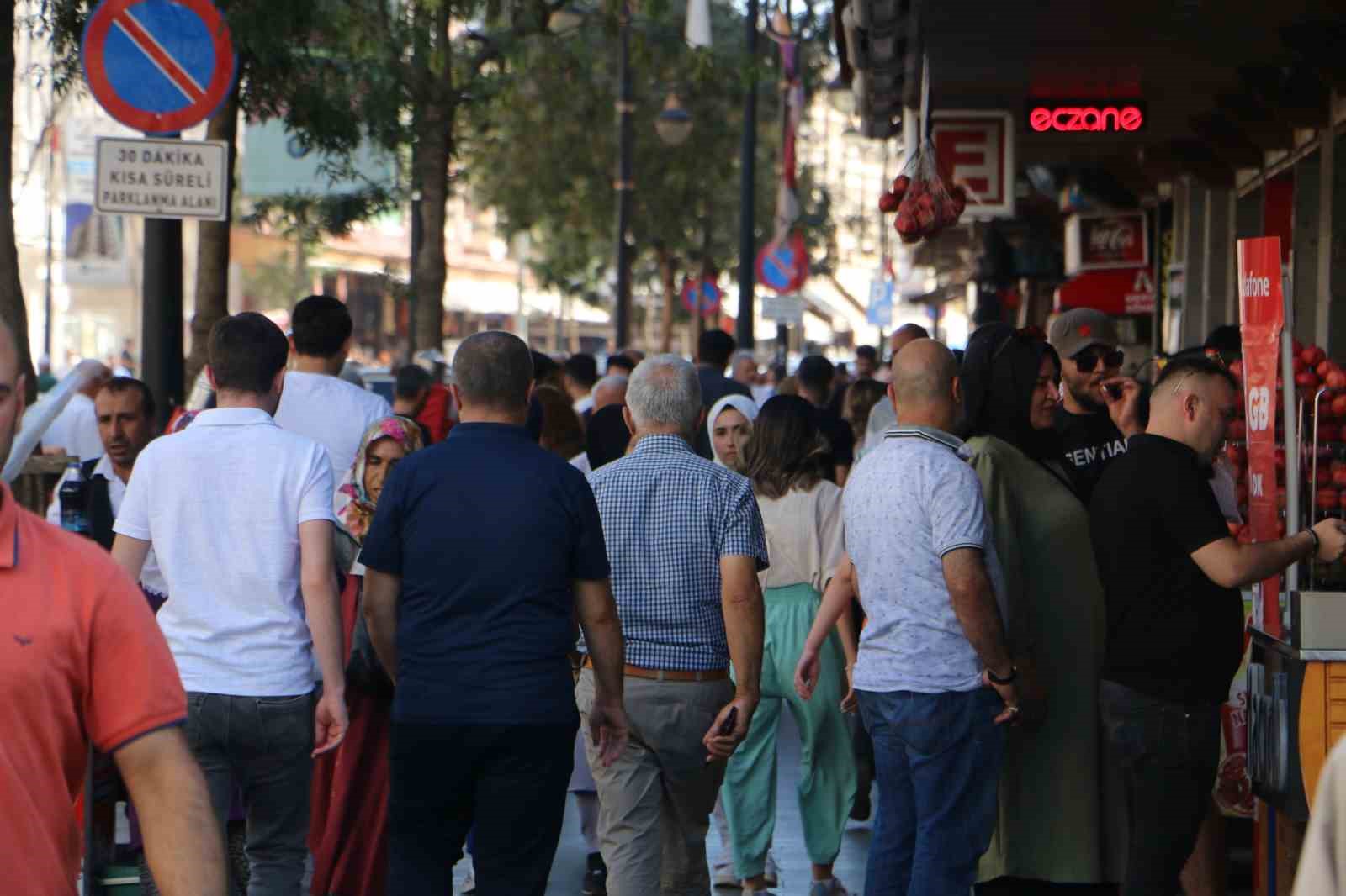 Prof. Dr. Abdurrahman Şenyiğit: “Eris varyantının yayılım özelliği çok fazladır”
