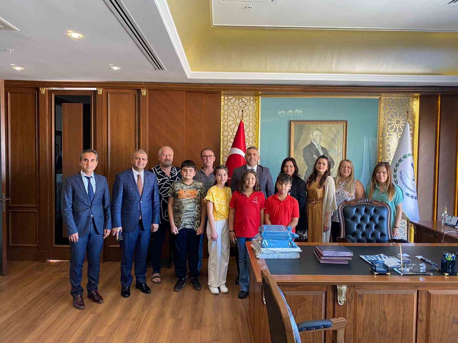 Lapseki&rsquo;de İlk&ouml;ğretim Haftası etkinliği
