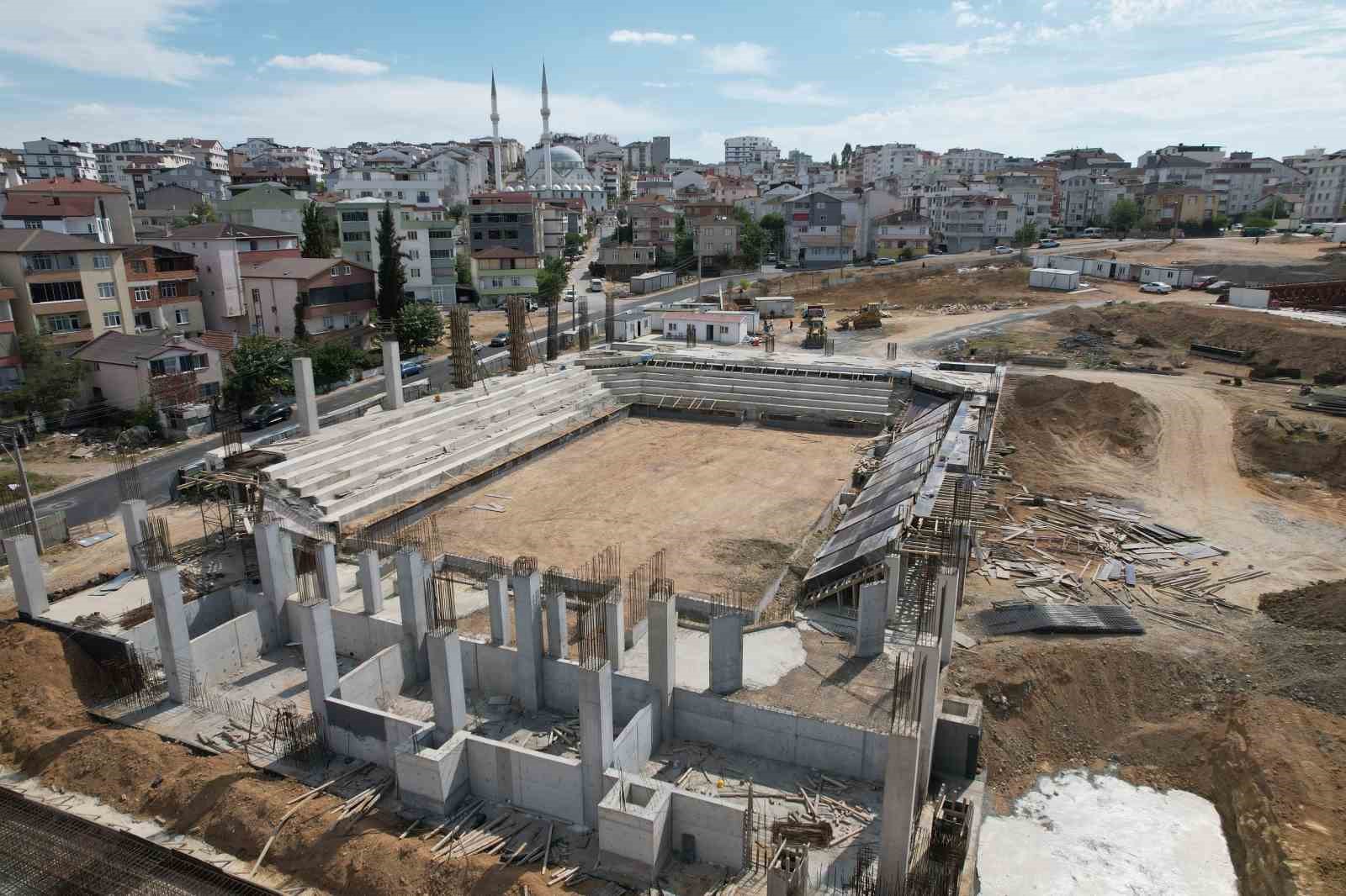 Çayırova’ya yeni spor salonu