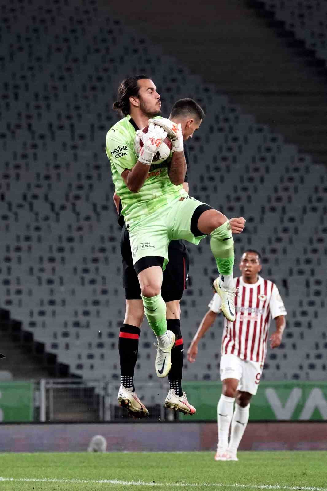 Trendyol Süper Lig: Fatih Karagümrük: 0 - Hatayspor: 0 (Maç sonucu)
