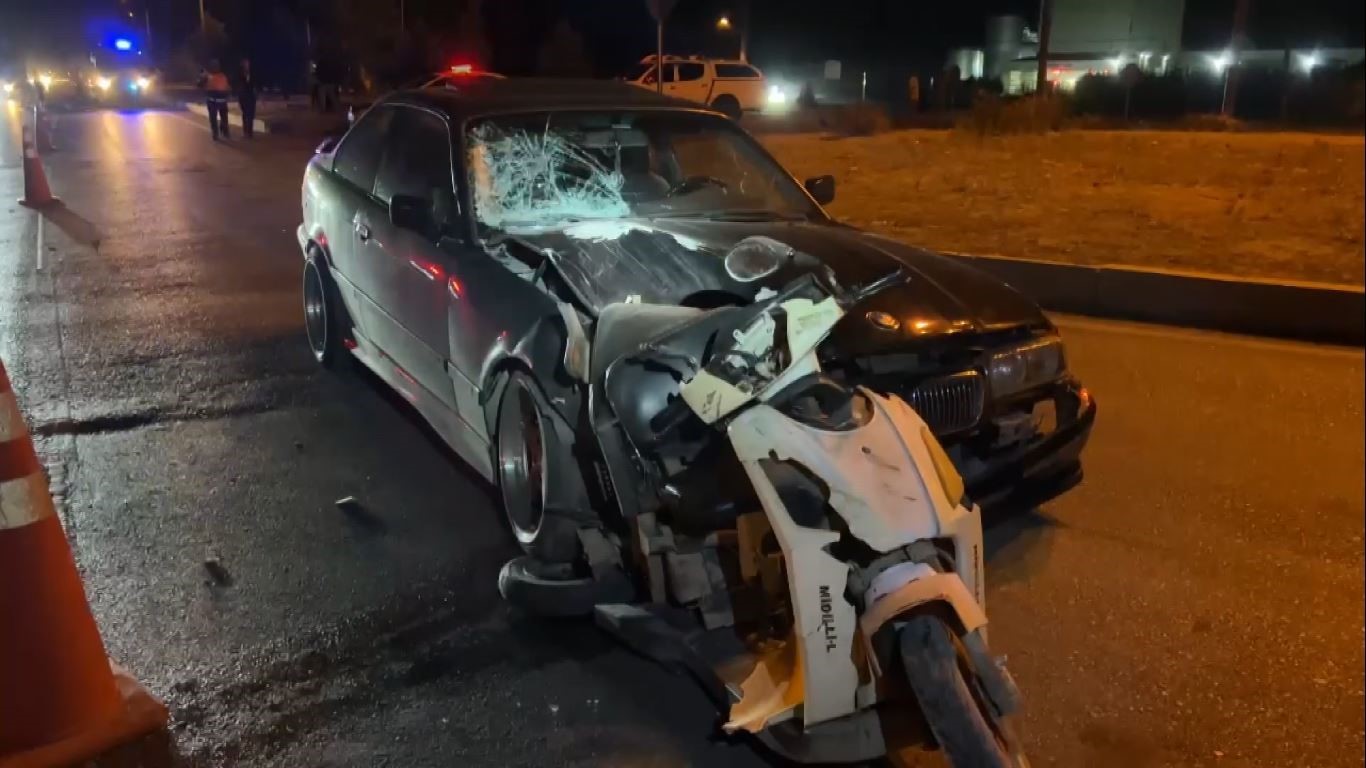 Burdur’da elektrikli bisiklet arabaya ok gibi saplandı: 1 ölü