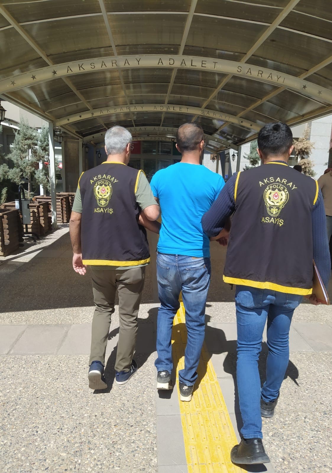 Aksaray’da hapis cezası bulunan 8 şahıs operasyonla yakalandı