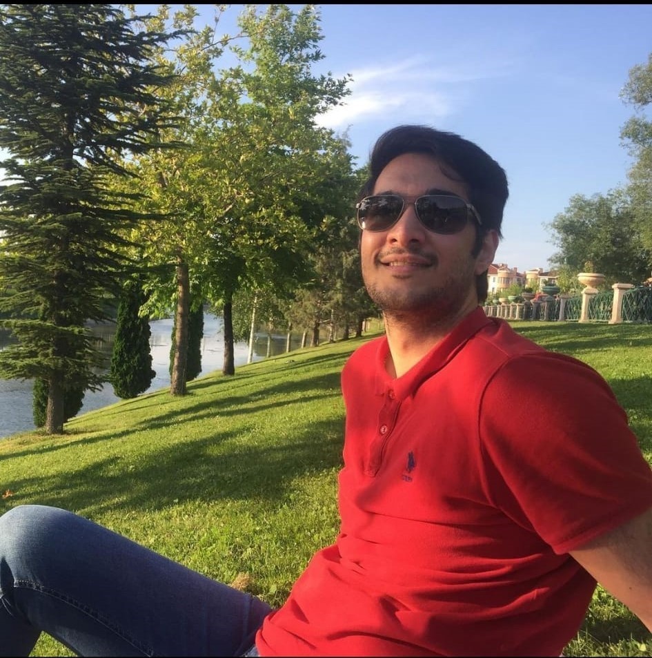 İzmir&rsquo;de d&uuml;şen helikopter pilotunun Eskişehirli olduğu tespit edildi
