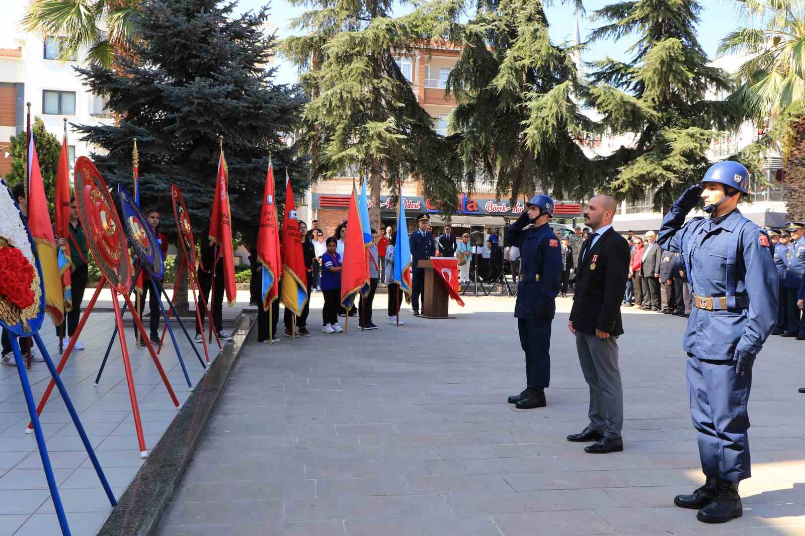 &Ccedil;iftlikk&ouml;y&rsquo;de 19 Eyl&uuml;l Gaziler G&uuml;n&uuml; kutlandı
