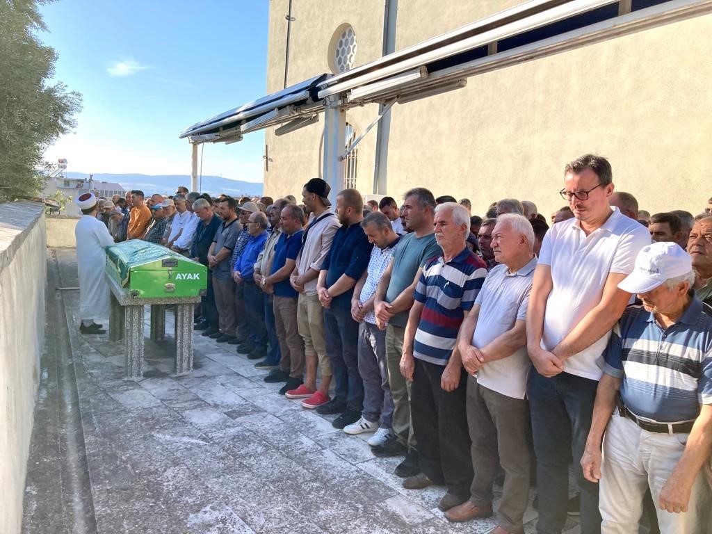 Domuz avında arkadaşını vuran 2 zanlı tutuklandı
