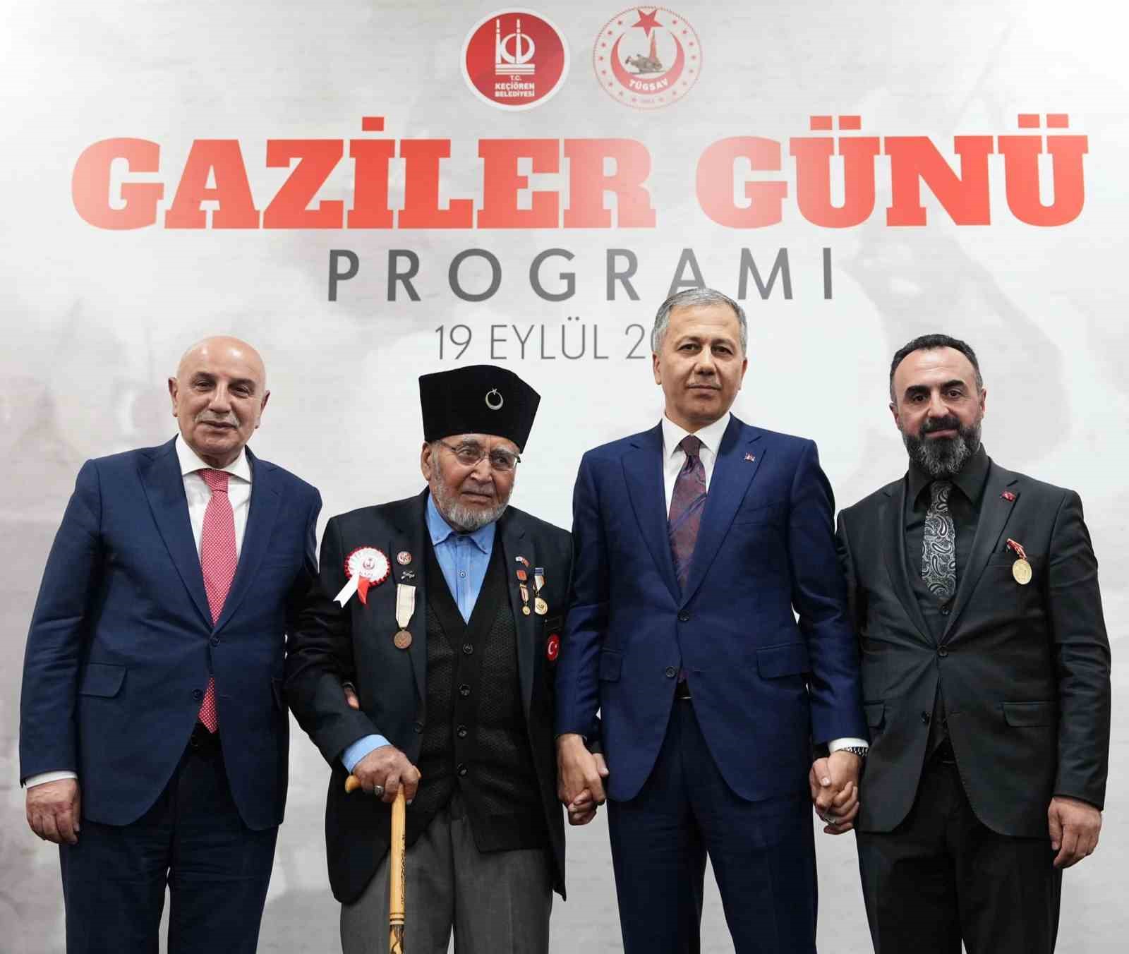 İçişleri Bakanı Ali Yerlikaya, gazilerle yemekte bir araya geldi
