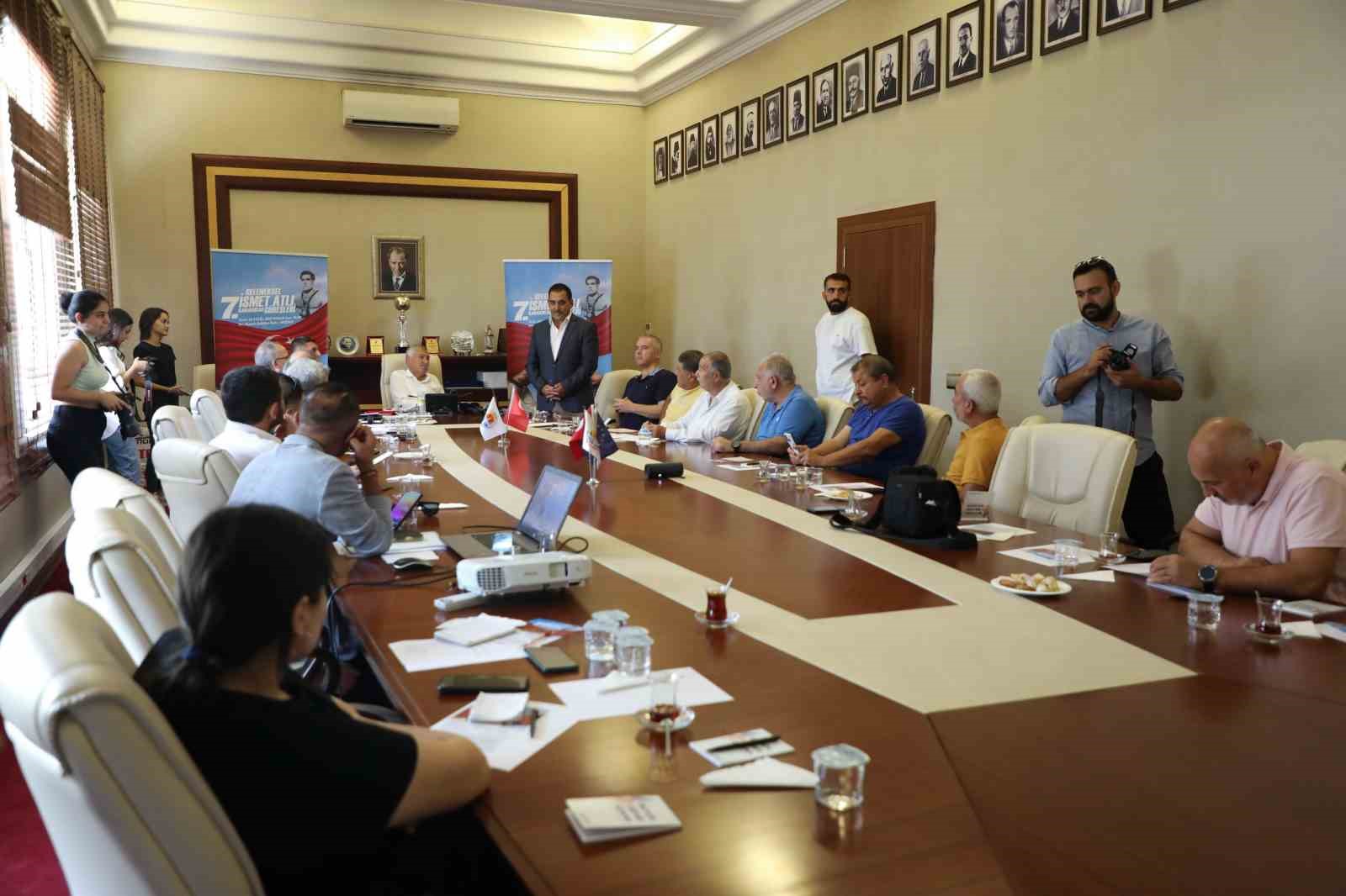 7. Geleneksel İsmet Atlı Karakucak G&uuml;reşleri pazar g&uuml;n&uuml; yapılıyor
