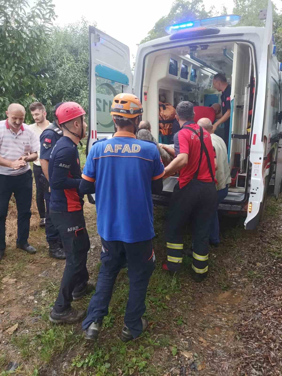 Su deposuna düşen kadını AFAD ve İtfaiye ekipleri kurtardı
