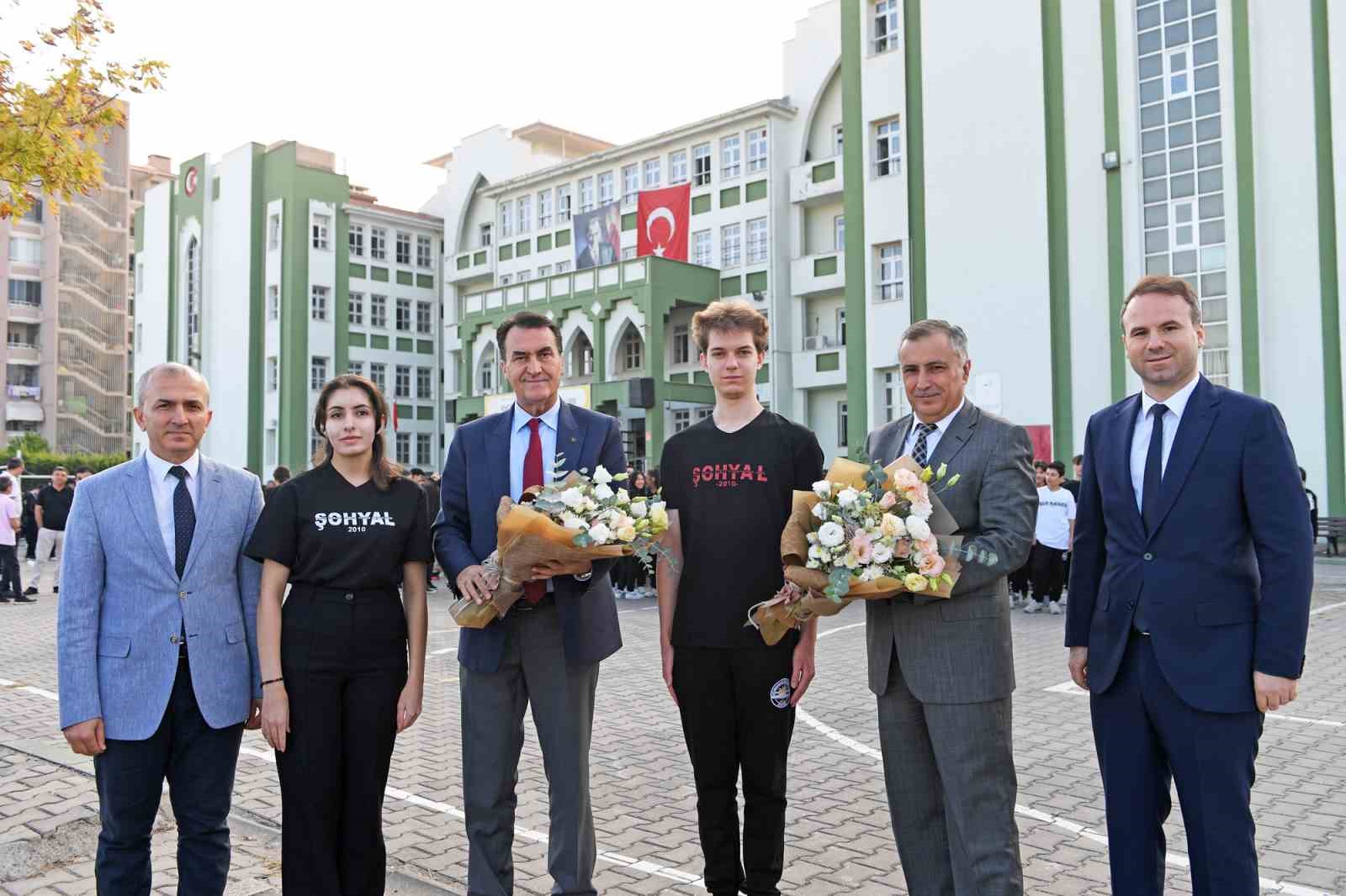 Başkan Dündar: “Başarıya ulaşmak için hiçbir engel yok”