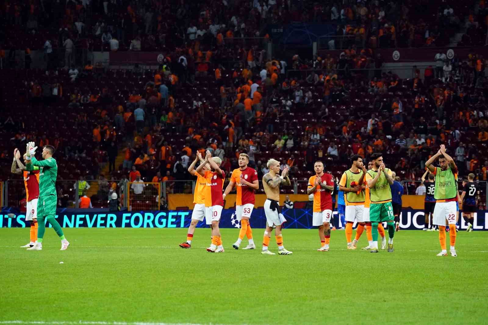 UEFA Şampiyonlar Ligi: Galatasaray: 2 - Kopenhag: 2 (Maç sonucu)
