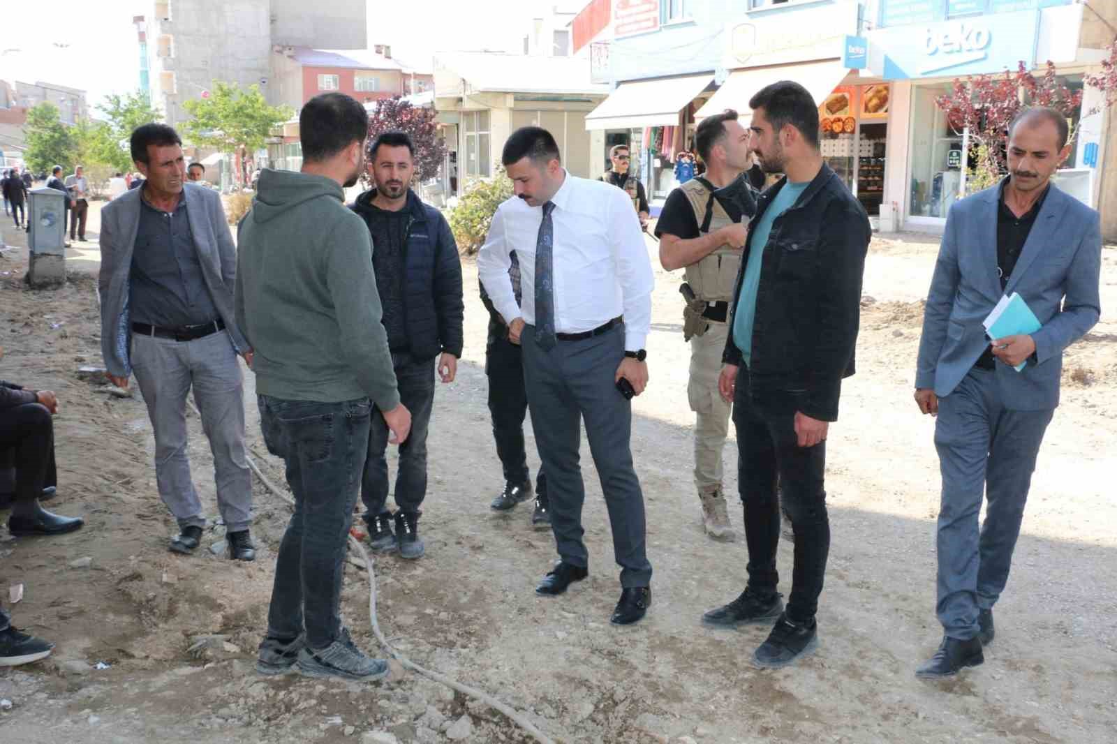 Diyadin&rsquo;de İn&ouml;n&uuml; ve Prestij caddeleri yenileniyor
