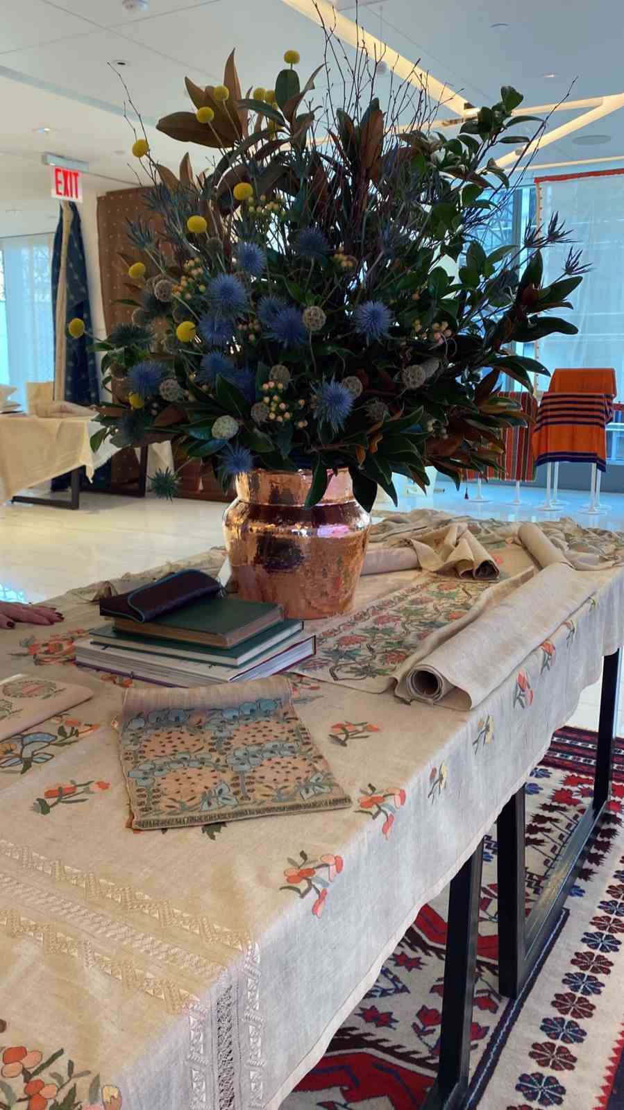 Muğla&rsquo;nın geleneksel dokumaları New York T&uuml;rkevinde sergileniyor
