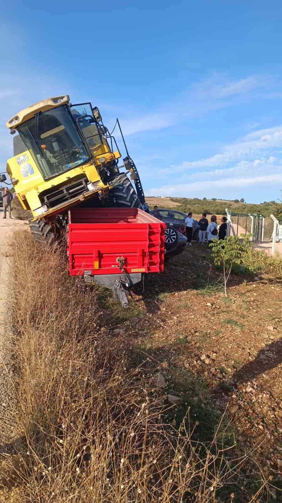 Bilecik’te freni patlayan iş makinesi az kalsın faciaya yol açıyordu