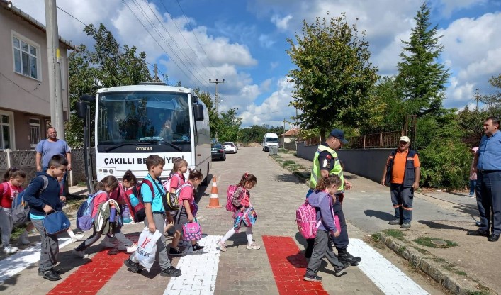 Kırklareli&rsquo;nde okul servisleri denetlendi
