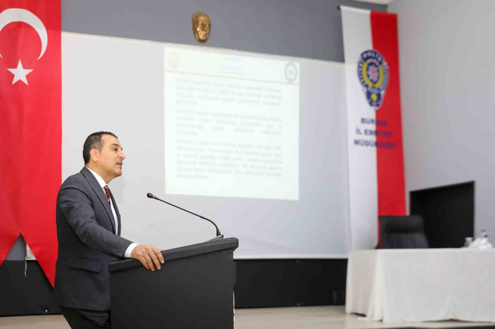 Vali &Ouml;ks&uuml;z; &ldquo;Etkin bir g&uuml;venlik hizmeti sunabilmek i&ccedil;in elimizden geleni yapacağız&rdquo;
