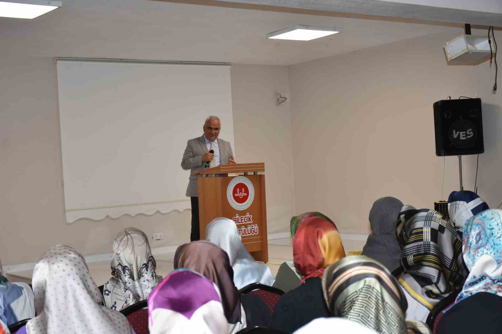 Bilecik İl M&uuml;ft&uuml; Yardımcısı Aysel Hacı&ouml;meroğlu&rsquo;na veda programı
