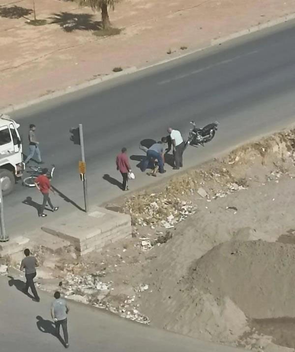 Mardin&rsquo;de kamyonetle &ccedil;arpışan bisikletli &ccedil;ocuk yaralandı
