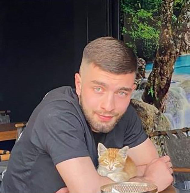 Bah&ccedil;elievler&rsquo;de duvara &ccedil;arpan otomobildeki 4 kişinin cenazesi Adli Tıp&rsquo;tan alındı
