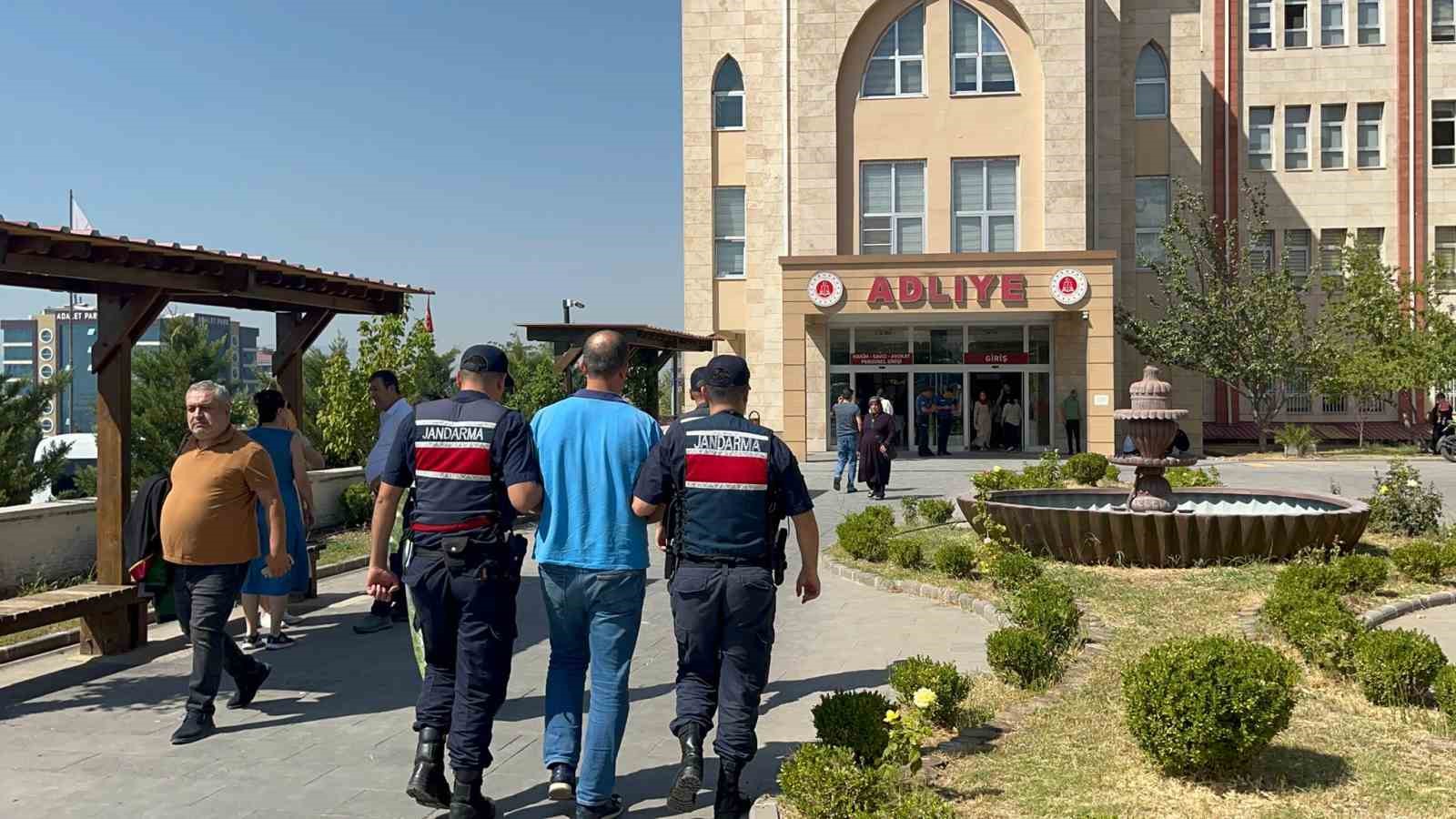 FET&Ouml;&rsquo;den aranan ş&uuml;pheli tutuklandı
