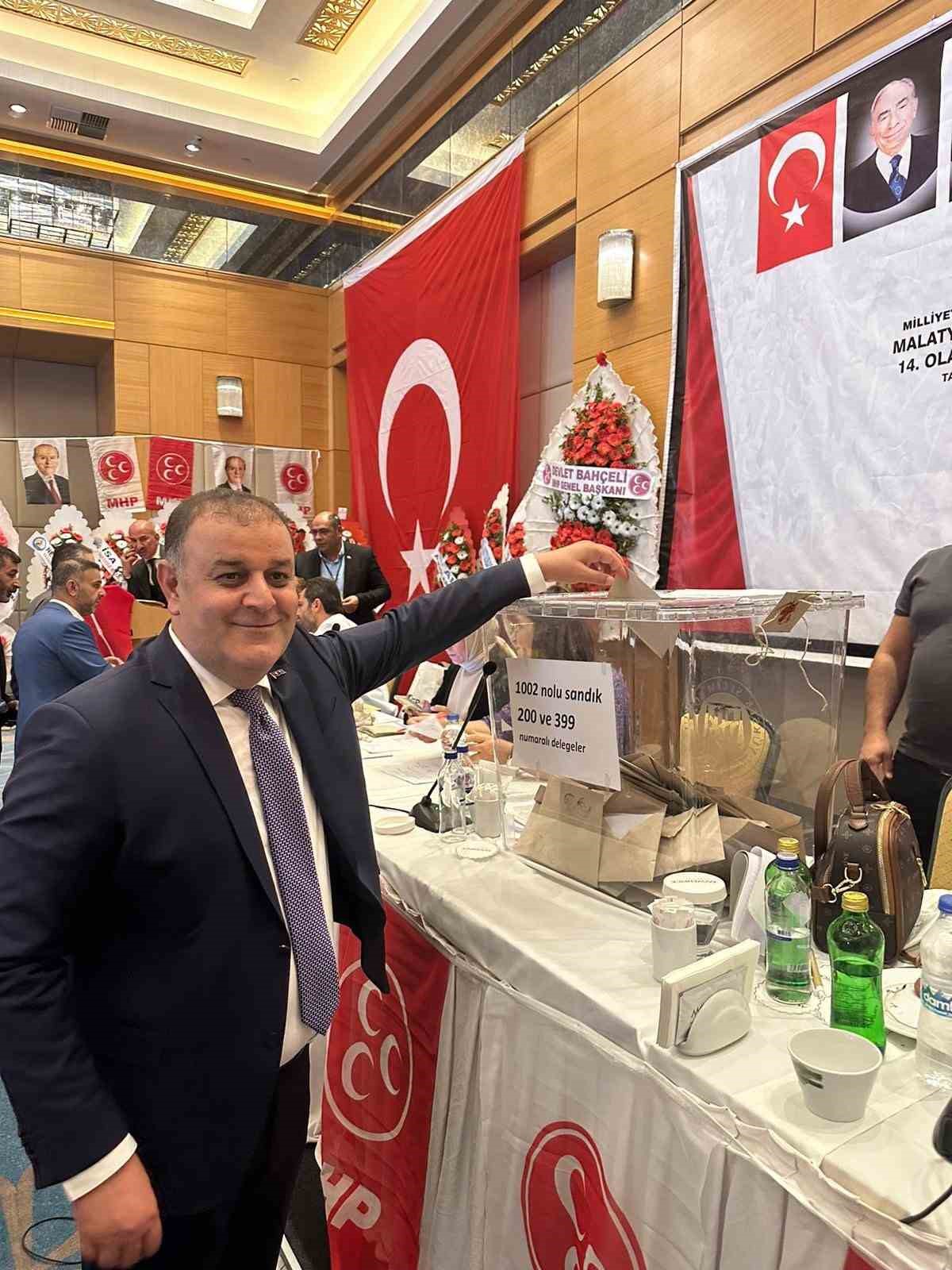 MHP’da Gökhan Gök güven tazeledi
