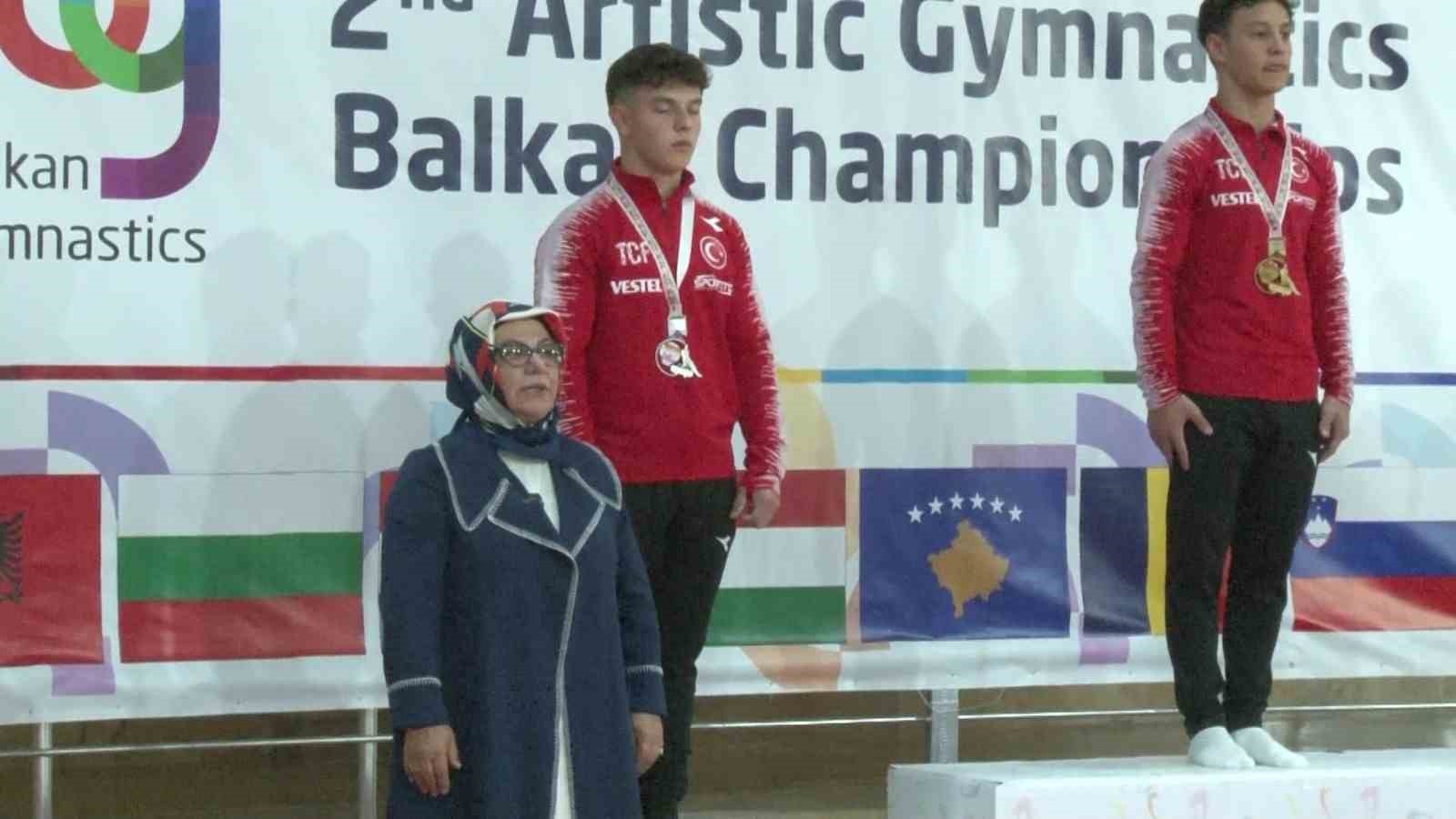 Balkan Artislik Cimnastik Şampiyonası Sancaktepe&rsquo;de ger&ccedil;ekleşti
