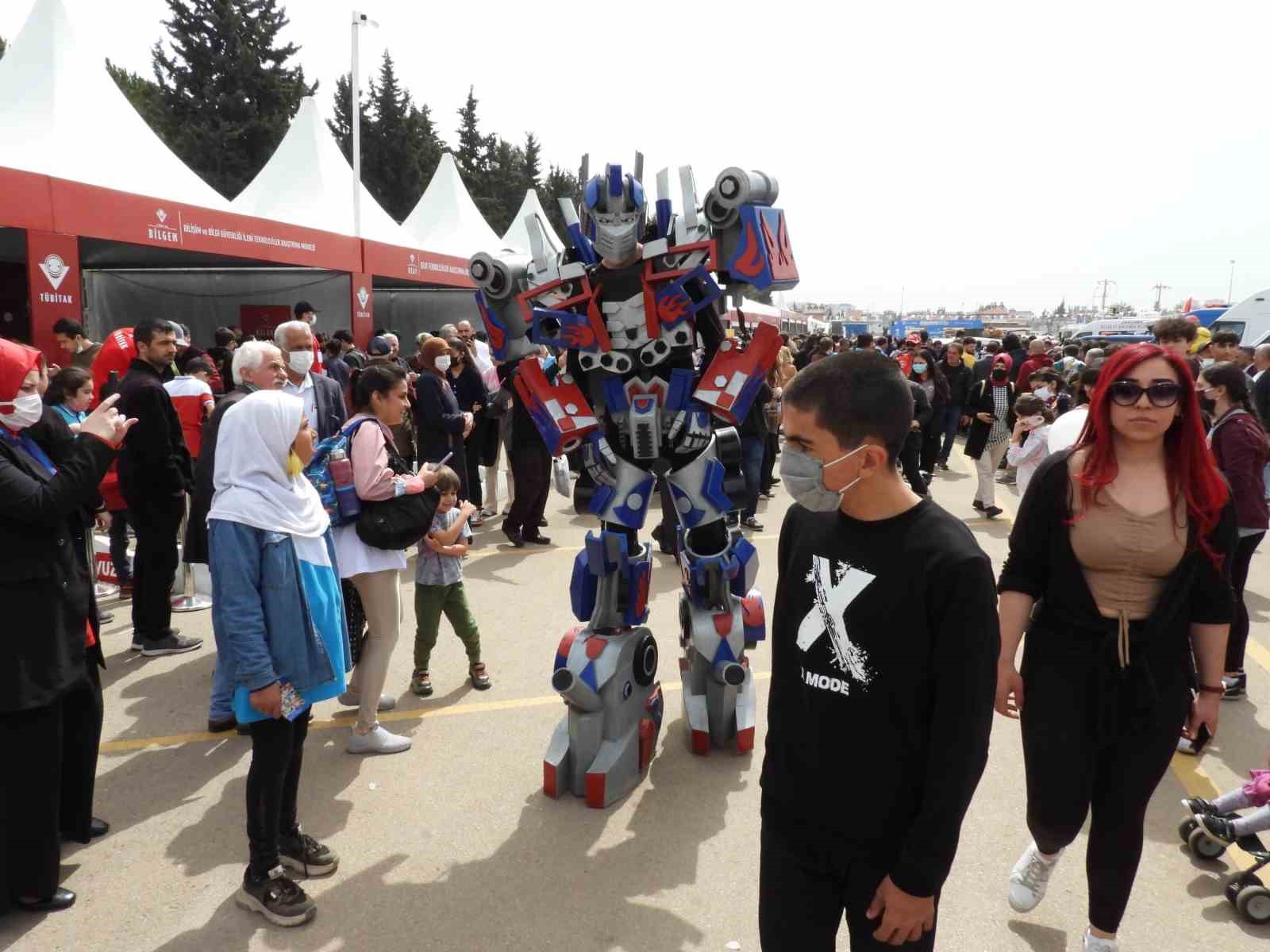 Antalya Bilim Festivali kapılarını açıyor
