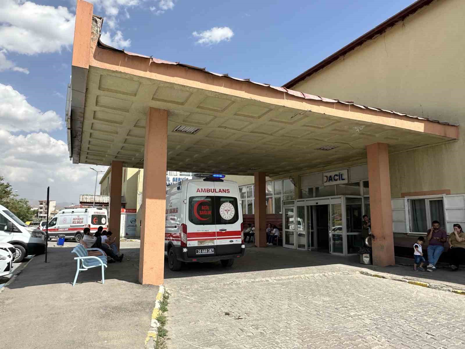 Yüksekova eğitim camiasını yasa boğan ölüm