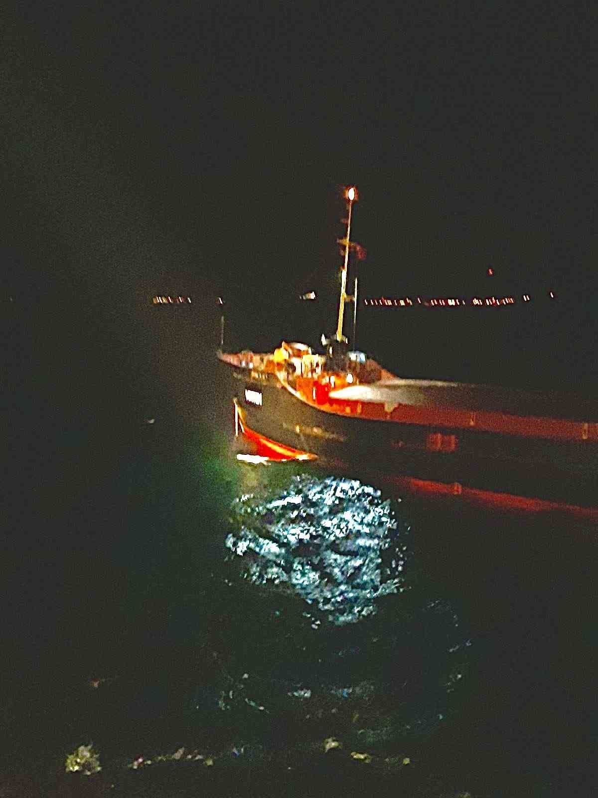 Çanakkale Boğazı’nda genel kargo gemisi dümen arızası yaptı