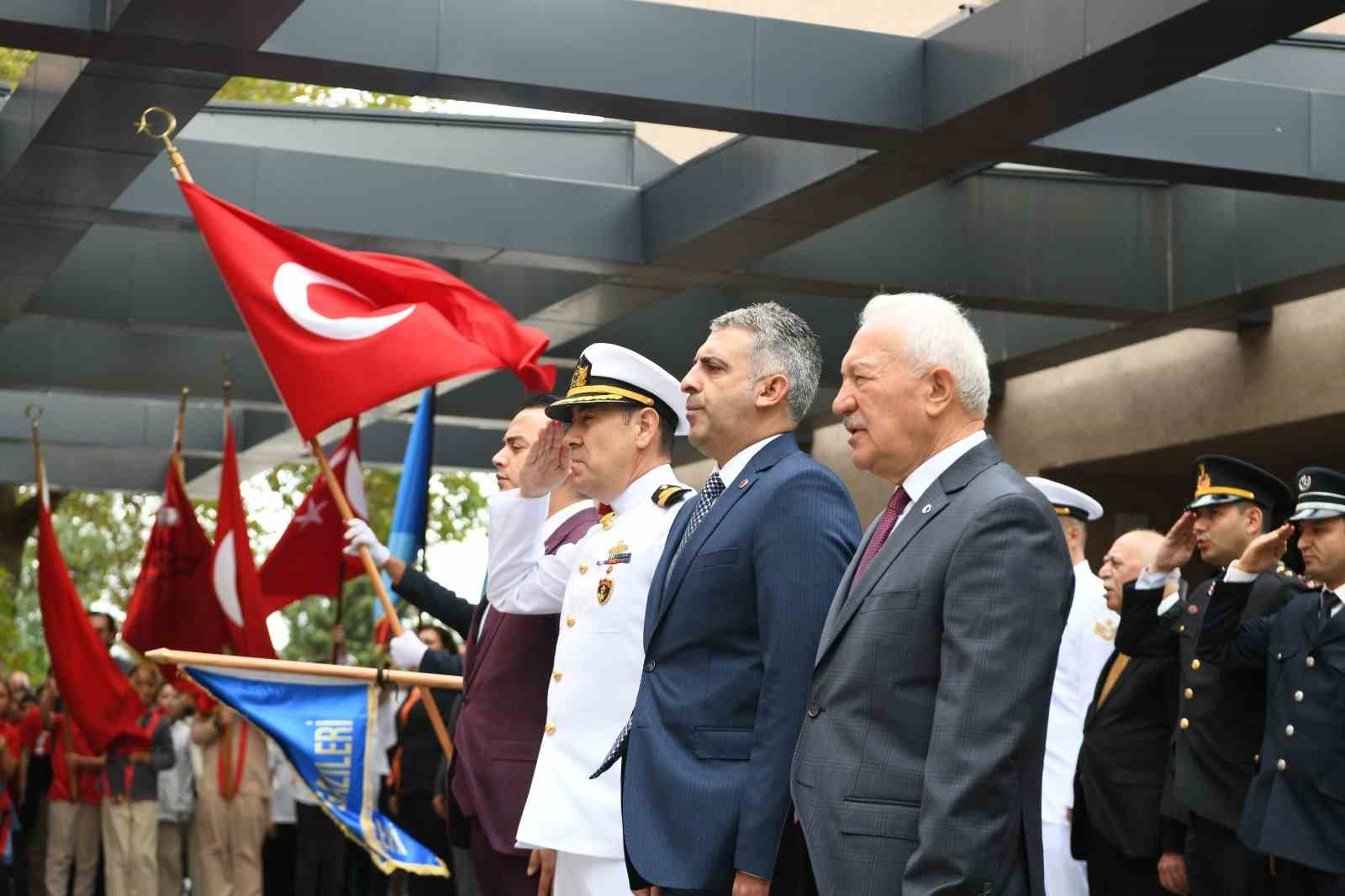 Lapseki’nin düşman işgalinden kurtuluşunun 101’inci yıldönümü kutlandı