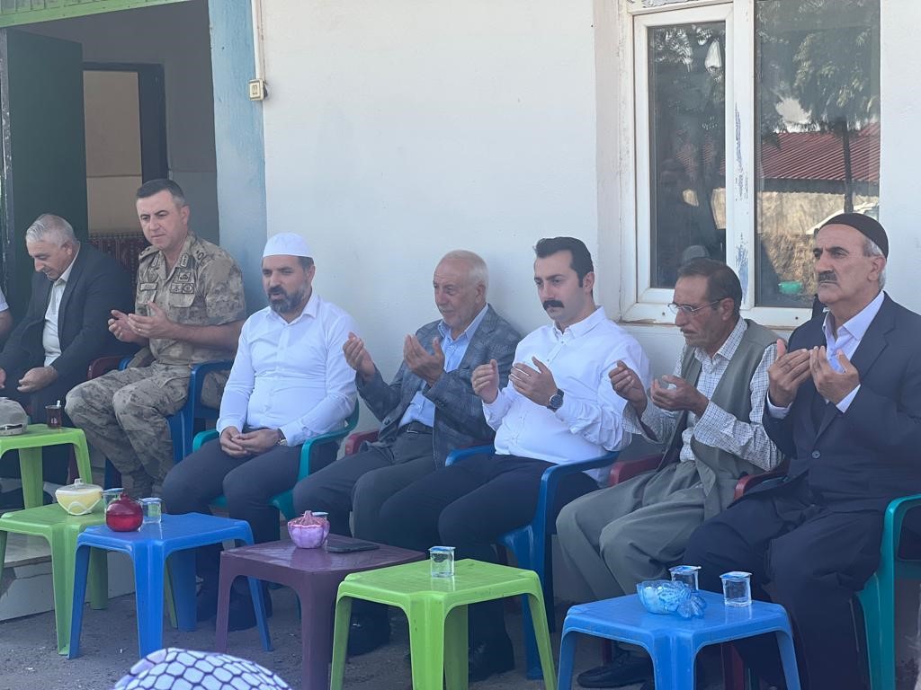 Çınar Kaymakamı Günlü, medyada gezen "Müftüye karşılama soruşturması" iddiasını yalanladı