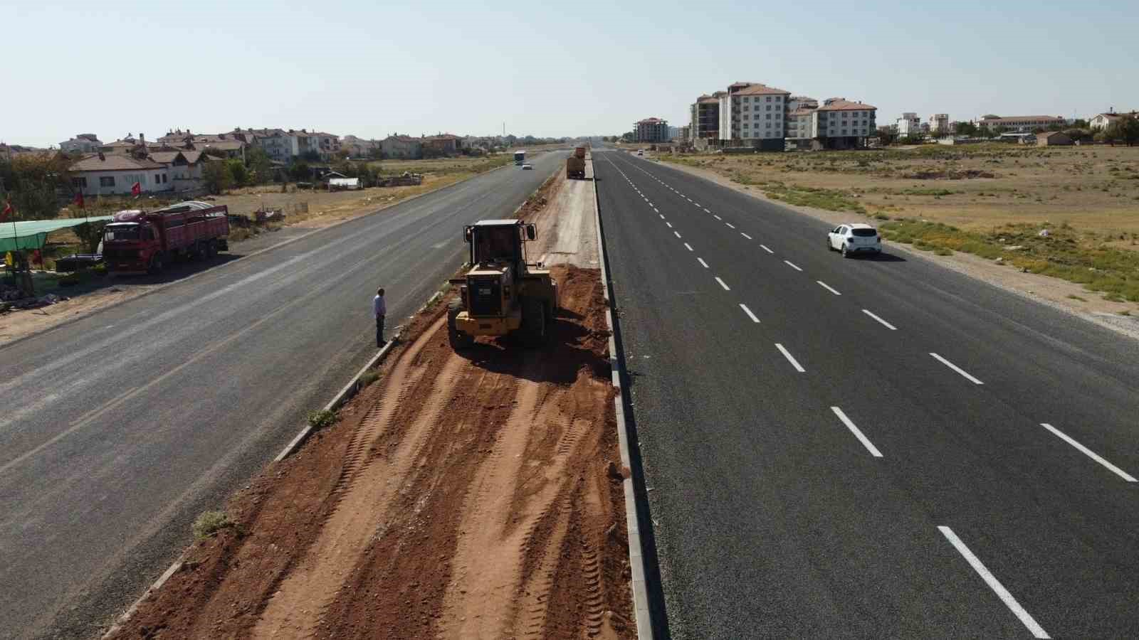 Başkan Dinçer, “Yeni yol ağımız şehrimize hayırlı olsun”
