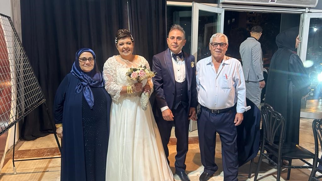 Tazmanyalı Profesör Emma, Türk aşçı Ali ile evlendi
